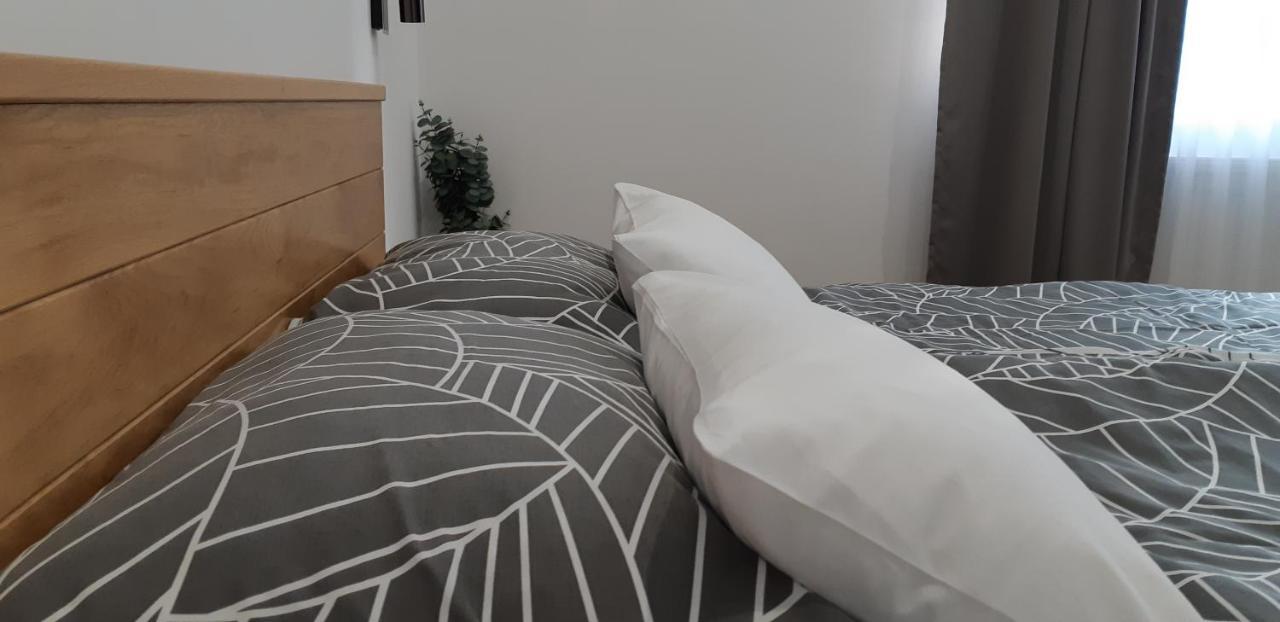 Apartments Woodnotes Licko Petrovo Selo Zewnętrze zdjęcie