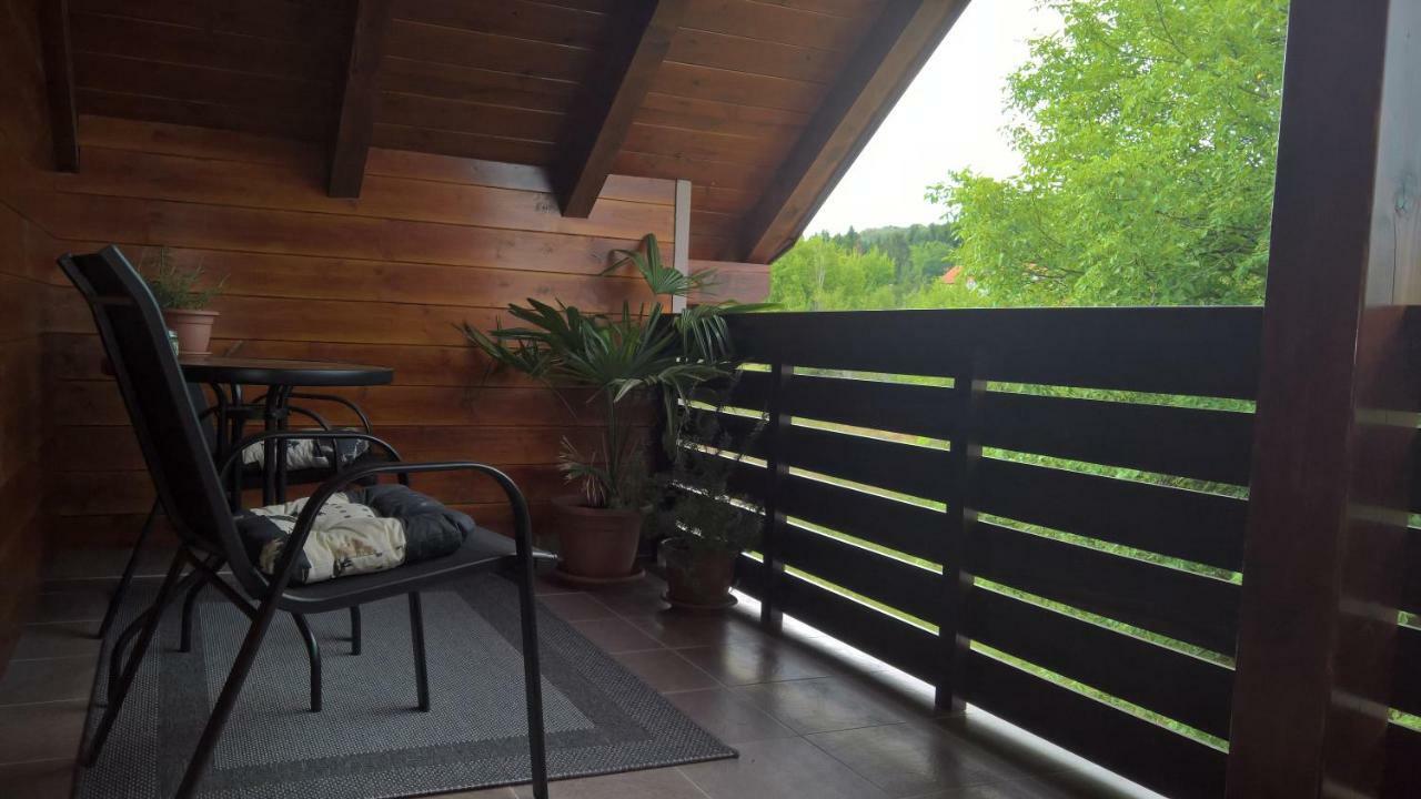 Apartments Woodnotes Licko Petrovo Selo Zewnętrze zdjęcie